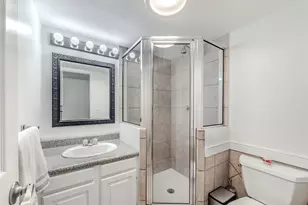 1902 Shorewood Dr, Grapevine, TX 76051 - Photo 22