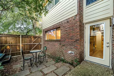 1902 Shorewood Drive, Grapevine, TX 76051 - Photo 40