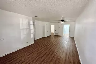 627 McQueary St, Arlington, TX 76012 - Photo 4