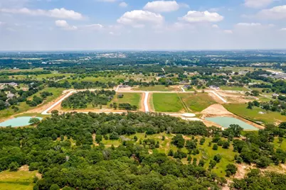 1031 Estancia Boulevard, Weatherford, TX 76088 - Photo 6