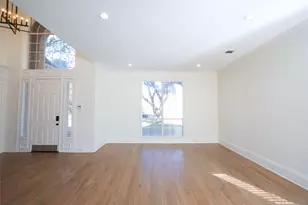 5104 Lincolnshire Ct, Dallas, TX 75287 - Photo 4