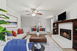 10023 Olmos Dr, Dallas, TX 75218 - Photo 18