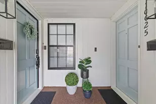 10023 Olmos Dr, Dallas, TX 75218 - Photo 8