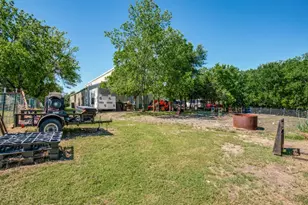 4901 Co Rd 413, Melissa, TX 75454 - Photo 10