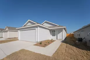 3905 Pontchartrain Pkwy, Sherman, TX 75090 - Photo 2