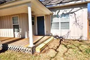 814 Ball St, Weatherford, TX 76086 - Photo 4