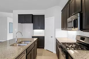 1216 White Dove Dr, Little Elm, TX 75068 - Photo 8