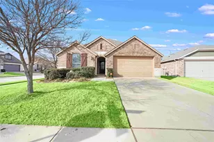 1216 White Dove Dr, Little Elm, TX 75068 - Photo 2