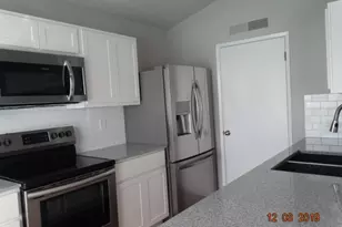 6040 Dooley Dr, The Colony, TX 75056 - Photo 6