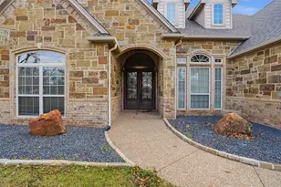 4519 Cimmaron Trail, Granbury, TX 76049 - Photo 2
