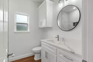 801 Comanche Cove Dr, Granbury, TX 76048 - Photo 28