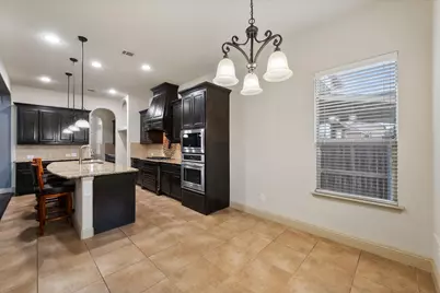 2940 Benissa, Grand Prairie, TX 75054 - Photo 12