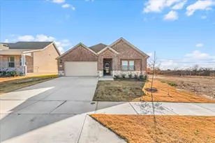 6653 Vly Lk Ln, Fort Worth, TX 76036 - Photo 2