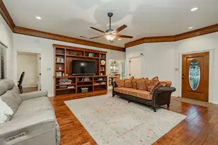 8429 Karen Ln, Terrell, TX 75160 - Photo 2