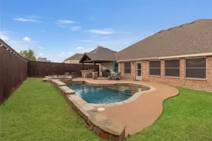 12348 Macaroon Ln, Fort Worth, TX 76244 - Photo 2