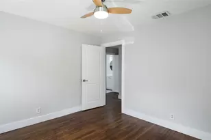 10523 Newcombe Dr, Dallas, TX 75228 - Photo 20