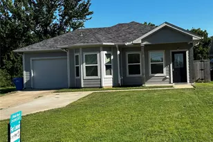 1908 Elizabeth St, Sherman, TX 75090 - Photo 1