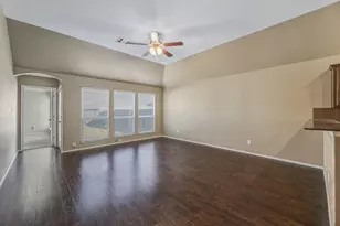 2020 Cattle Creek Rd, Fort Worth, TX 76134 - Photo 4