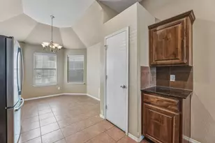 2020 Cattle Creek Rd, Fort Worth, TX 76134 - Photo 10