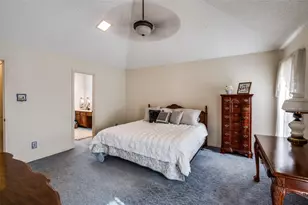 2022 Gallante Dr, Carrollton, TX 75007 - Photo 10