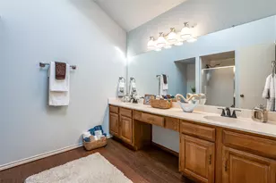 2022 Gallante Dr, Carrollton, TX 75007 - Photo 12