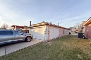 1436 Stella Dr, Lewisville, TX 75067 - Photo 34