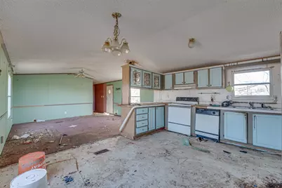 100 Zodiac Strait Road, Ferris, TX 75125 - Photo 8