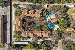 16301 Ledgemont Ln, Addison, TX 75001 - Photo 32