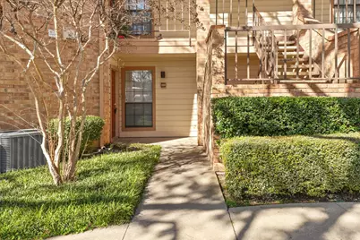 16301 Ledgemont Lane #109, Addison, TX 75001 - Photo 2