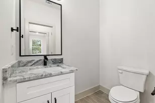 5703 Barkridge Dr, Granbury, TX 76048 - Photo 12