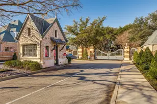 5620 Shubert Ct, Dallas, TX 75252 - Photo 2