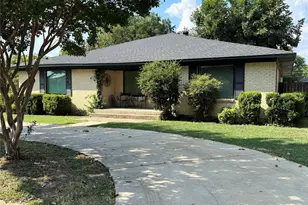 11321 Wyatt St, Dallas, TX 75218 - Photo 2