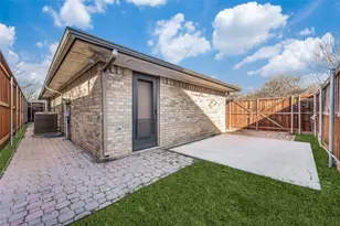 1110 Capitol Ct, Irving, TX 75060 - Photo 22