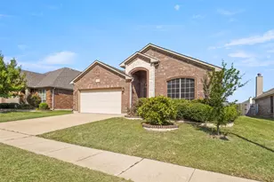 7709 Black Willow Ln, Arlington, TX 76002 - Photo 2