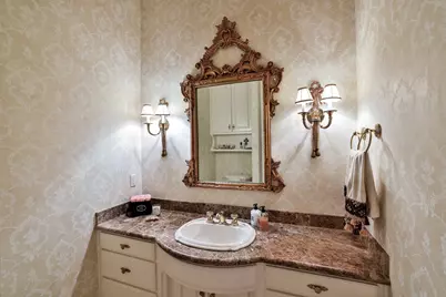 6805 Laurel Valley Drive, Fort Worth, TX 76132 - Photo 20