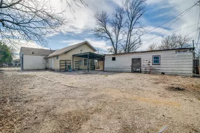 117 E Avenue Avenue E, Garland, TX 75040 - Photo 8