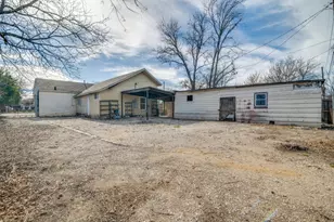 117 E Ave Ave E, Garland, TX 75040 - Photo 8