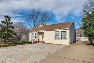 117 E Ave Ave E, Garland, TX 75040 - Photo 2