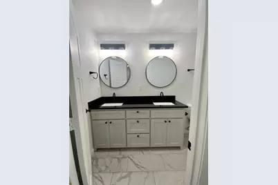 3917 Charlton Avenue, Waco, TX 76711 - Photo 12