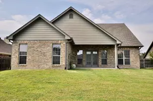 110 Rachel Rd, Weatherford, TX 76086 - Photo 18