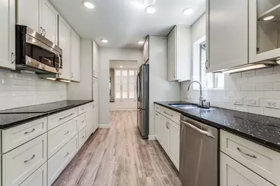 7715 La Cosa Drive, Dallas, TX 75248 - Photo 10