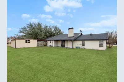 205 Westshore Drive, Wills Point, TX 75169 - Photo 28