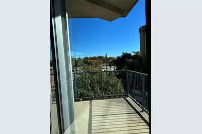 1001 Belleview Street #201, Dallas, TX 75215 - Photo 10