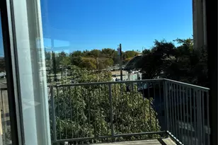 1001 Belleview St, Dallas, TX 75215 - Photo 10