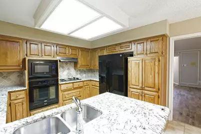 4010-4012 Saint Christopher Lane, Dallas, TX 75287 - Photo 16