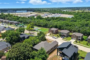 716 Oak Creek Dr, Hutchins, TX 75141 - Photo 8