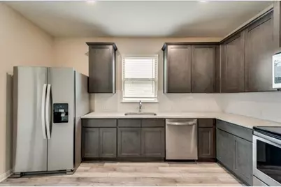 1052 Tumbleweed Trail, Crowley, TX 76036 - Photo 4