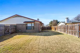 3112 Mayfair Dr, Carrollton, TX 75007 - Photo 20
