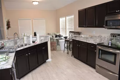 207 Sandpoint Drive, Mansfield, TX 76063 - Photo 8