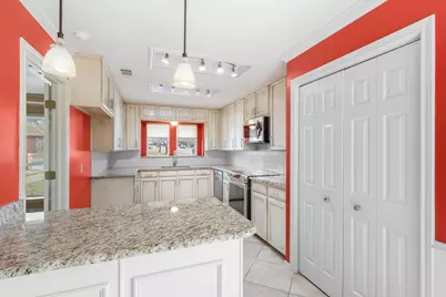 7401 Spring Lea Way, North Richland Hills, TX 76182 - Photo 10